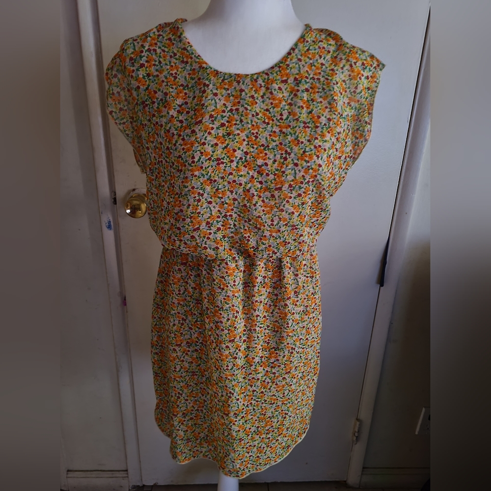 Women dress